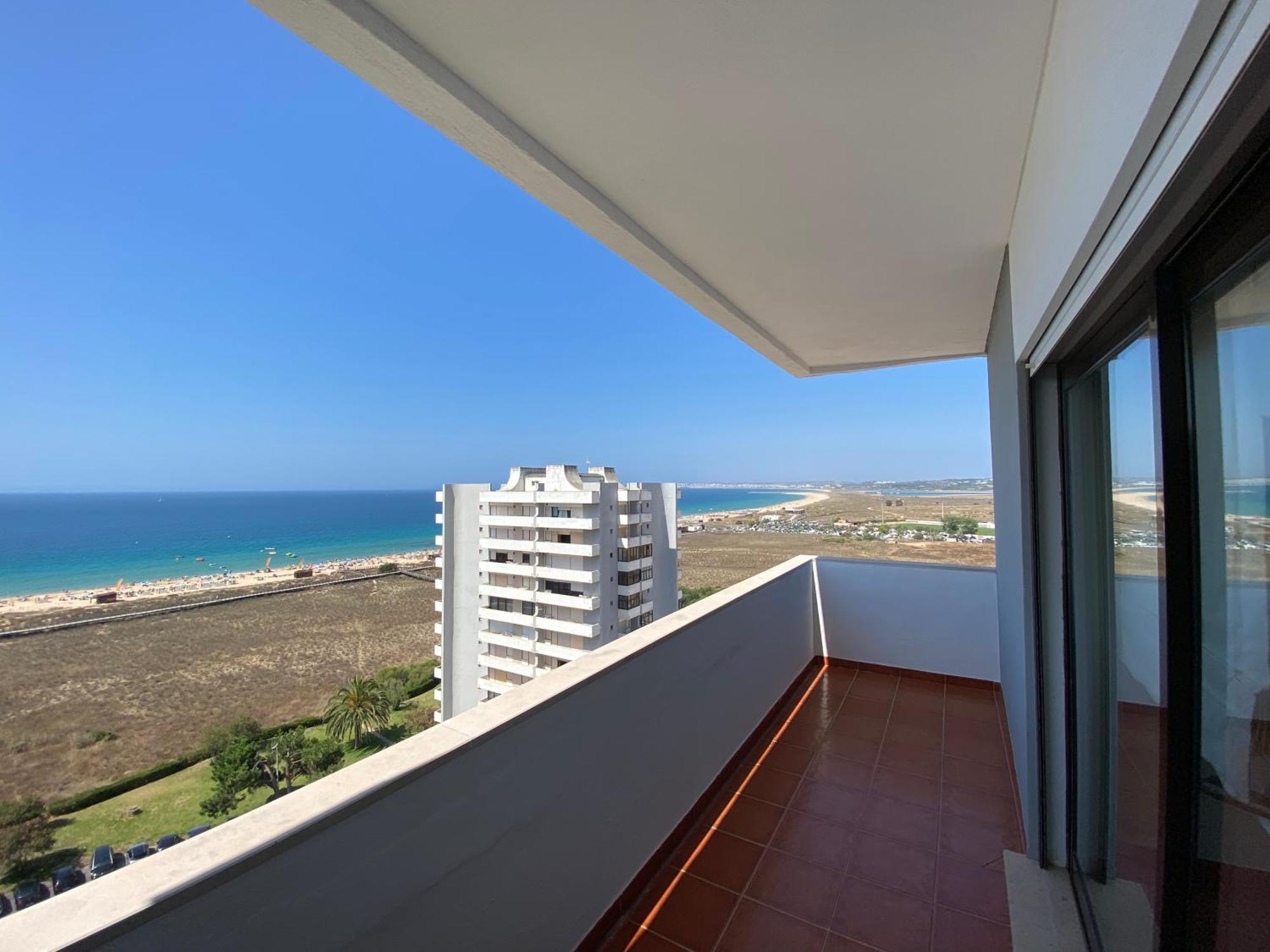 Alvor Seven Apartment Bagian luar foto