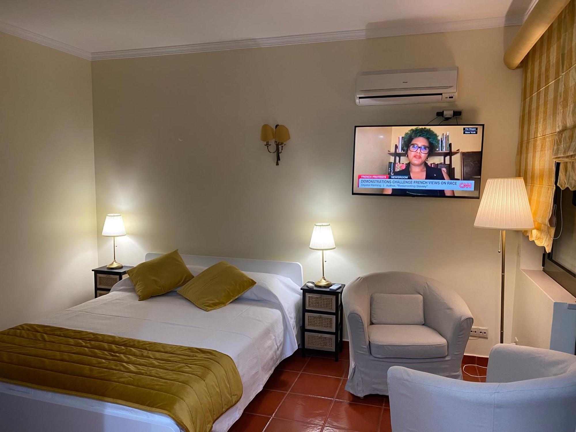 Alvor Seven Apartment Bagian luar foto