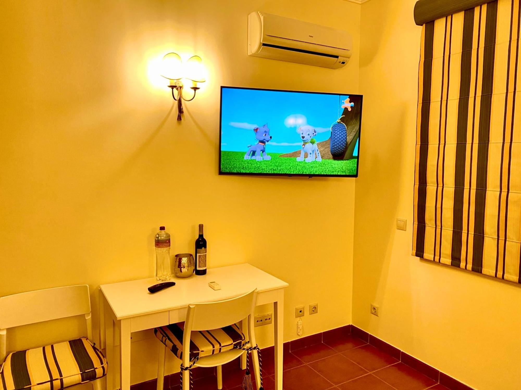 Alvor Seven Apartment Bagian luar foto